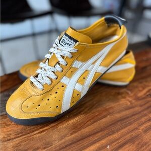 Onitsuka Tiger by Asics Men's Mustard and White Sneakers